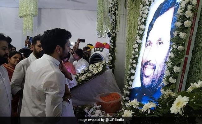 "Proud Son" Chirag Paswan Remembers Ram Vilas Paswan On Death Anniversary