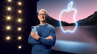 Apple CEO Change:15 साल बाद टिम कुक ने छोड़ा CEO पद, जॉन टर्नस संभालेंगे कमान