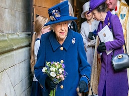 Queen Elizabeth का ये था आखिरी आधिकारिक काम, खराब थी तबीयत लेकिन छड़ी के सहारे खड़ी रहीं Queen Elizabeth का ये था आखिरी आधिकारिक काम, खराब थी तबीयत लेकिन छड़ी के सहारे खड़ी रहीं