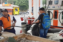Petrol, Diesel Prices Hiked For 4th Straight Day: Petrol Crosses Rs 103-Mark In Chennai Petrol, Diesel Prices Hiked For 4th Straight Day: Petrol Crosses Rs 103-Mark In Chennai