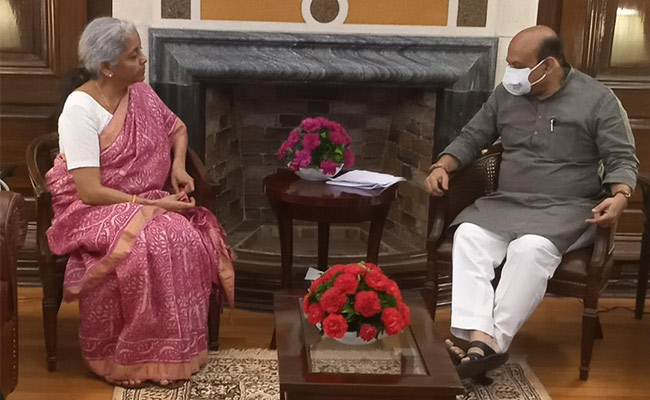Karnataka Chief Minister Meets Finance Minister Nirmala Sitharaman