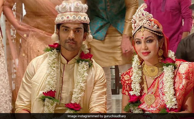 Debina Bonnerjee And Gurmeet Choudhary "Finally" Have A Bengali Wedding, 10 Years After They Got Married