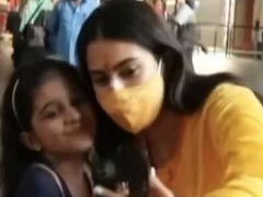 सारा अली खान ने सेल्फी लेने आई छोटी बच्ची के माता-पिता को लगाई फटकार, बोलीं- इसे मास्क दिलाइए...देखें Video