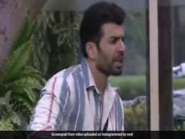 Bigg Boss 15: सांत्वना देने गईं डोनल बिष्ट से जय भानुशाली ने की बदतमीजी तो लोगों को आया गुस्सा, बोले- घमंडी! Bigg Boss 15: सांत्वना देने गईं डोनल बिष्ट से जय भानुशाली ने की बदतमीजी तो लोगों को आया गुस्सा, बोले- घमंडी!