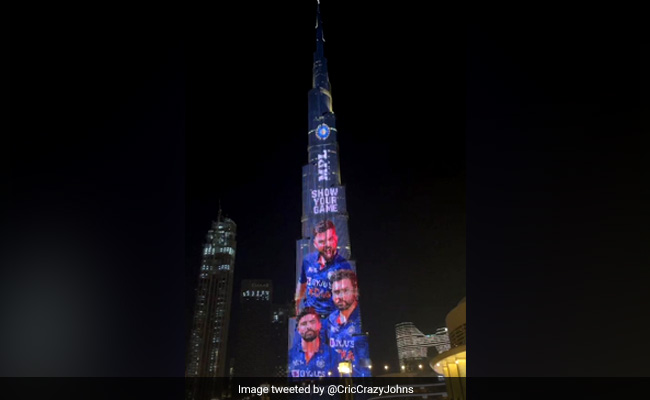 दुनिया की सबसे ऊंची इमारत 'बुर्ज खलीफा' पर भारतीय टीम की नई T20 World Cup जर्सी का हुआ दीदार, देखें Video