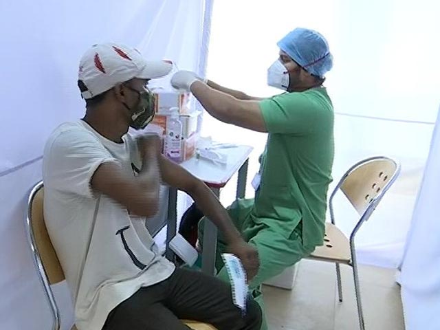 1 Billion Vaccinations Milestone, Minister Says "Congratulations, India"