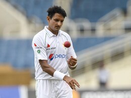 Pakistan Pacer Mohammad Abbas, Spinner Yasir Shah Kept In Reserves For Australia Series: Report Pakistan Pacer Mohammad Abbas, Spinner Yasir Shah Kept In Reserves For Australia Series: Report