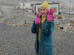 रुबीना दिलैक के इंस्टाग्राम पर हुए 7 मिलियन फॉलोवर्स, एक्ट्रेस ने खास अंदाज में फैंस को कहा शुक्रिया...देखें Video रुबीना दिलैक के इंस्टाग्राम पर हुए 7 मिलियन फॉलोवर्स, एक्ट्रेस ने खास अंदाज में फैंस को कहा शुक्रिया...देखें Video