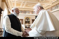 PM Modi Meets Pope At Vatican, Tweets "Invited Him To Visit India" PM Modi Meets Pope At Vatican, Tweets "Invited Him To Visit India"