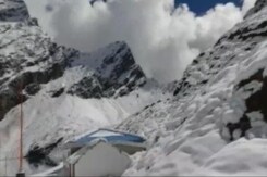 11 Trekkers Dead In Uttarakhand, Massive Air Force Rescue Ops Underway 11 Trekkers Dead In Uttarakhand, Massive Air Force Rescue Ops Underway