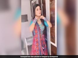 हरियाणवी सिंगर रेणुका पंवार के नए डांस वीडियो ने मचाई धूम, इंटरनेट पर छाया वीडियो  हरियाणवी सिंगर रेणुका पंवार के नए डांस वीडियो ने मचाई धूम, इंटरनेट पर छाया वीडियो