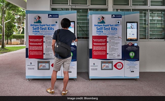 Singapore Runs Short Of Nurses, Hospitals Offer Finder's Fee For Experienced Staff