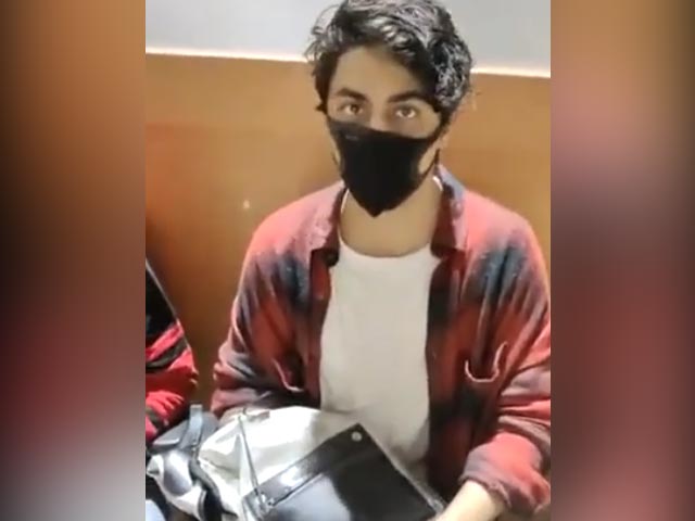 Viral Video Of Aryan Khan, No Comment Yet By Father Shah Rukh Or Cops