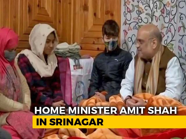 Amit Shah Meets Family Of J&K Police Officer Killed By Terrorists