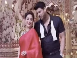 माधुरी दीक्षित के बिजी शेड्यूल में जब हुई थी सिद्धार्थ शुक्ला की एंट्री, रील बनाते हुए दोनों ने यूं की थी मस्ती...देखें BTS Video माधुरी दीक्षित के बिजी शेड्यूल में जब हुई थी सिद्धार्थ शुक्ला की एंट्री, रील बनाते हुए दोनों ने यूं की थी मस्ती...देखें BTS Video