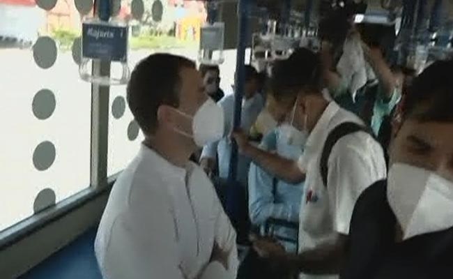 Rahul, Priyanka Gandhi Cleared To Visit Site Of Farmers' Deaths In UP