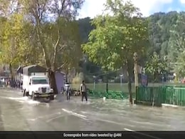Uttarakhand's Nainital-Kaladhungi Road Reopens For Traffic, Tourists Safe: Top Cop Uttarakhand's Nainital-Kaladhungi Road Reopens For Traffic, Tourists Safe: Top Cop
