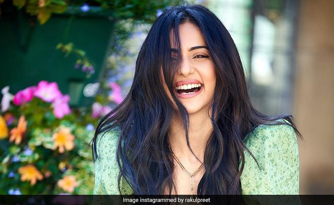Rakul Preet Singh's "Dinner Tales" From Lucknow Include Gorging On Delicious Treats