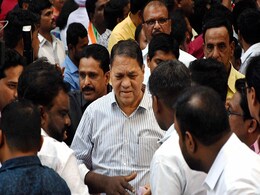 महाराष्ट्र: गृहमंत्री दिलीप वलसे ने लाउडस्पीकर मसले पर बुलाई थी बैठक, बीजेपी से कोई नहीं पहुंचा महाराष्ट्र: गृहमंत्री दिलीप वलसे ने लाउडस्पीकर मसले पर बुलाई थी बैठक, बीजेपी से कोई नहीं पहुंचा