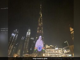 Watch: Burj Khalifa Lights Up With Mahatma Gandhi's Image On His 152nd Birth Anniversary Watch: Burj Khalifa Lights Up With Mahatma Gandhi's Image On His 152nd Birth Anniversary