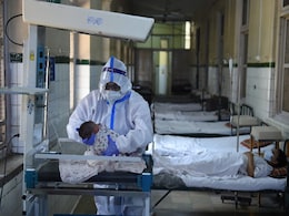 मृत शिशु पैदा होने के मामले करीब 3 गुना बढ़े, कोरोना डेल्टा वेरिएंट को बताया जा रहा है वजह मृत शिशु पैदा होने के मामले करीब 3 गुना बढ़े, कोरोना डेल्टा वेरिएंट को बताया जा रहा है वजह