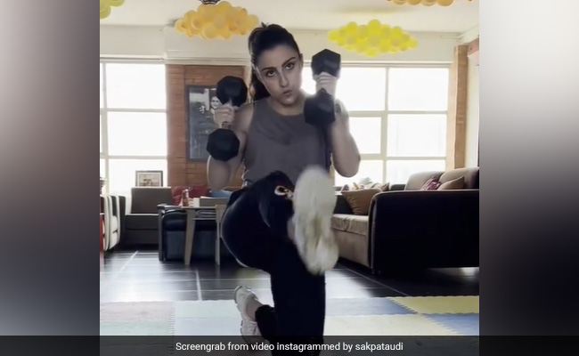Soha Ali Khan Chose A "Military Style Workout" This Week, Because...