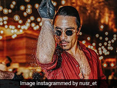 Food Critic Decides To Eat Kebabs Instead Of Reviewing Salt Bae's Restaurant