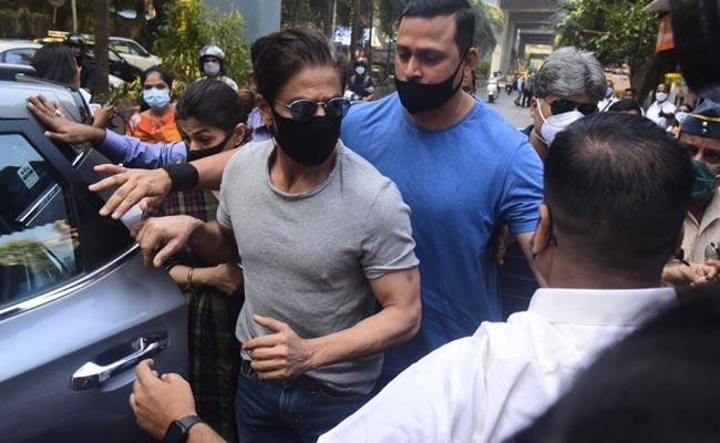 "Heartbreaking": Shah Rukh Khan Gets Support From Bollywood, Fans