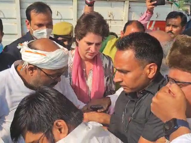 Priyanka Gandhi Allowed To Visit Home Of UP Man Who Died In Custody