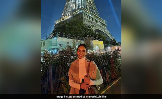 Manushi Chhillar's Paris Vacation Is All About "Midnight Walk And Endless Talk"