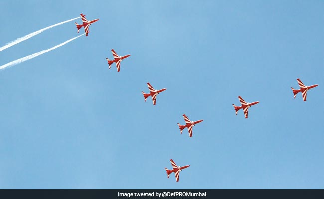 "<i>Mumbaikars</i>, Get Your Cameras": Air Force Aerobatic Team To Hold Flypast