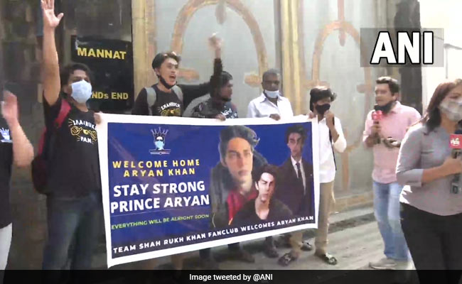 "Welcome Home" Banners, <i>Dhol</i> For Aryan Khan, Released After 28 Days