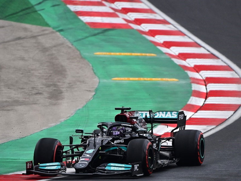 Turkish Grand Prix: Lewis Hamilton Dominates Qualifying To Minimise Grid Penalty