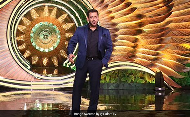 Bigg Boss 15 Premiere LIVE Updates: बिग बॉस 15 की शानदार शरुआत, कंटेस्टेंट में दिखने लगा जंगल का डर