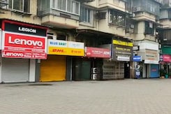 Maharashtra Bandh: Bus Services Affected, Shops Closed In Mumbai Maharashtra Bandh: Bus Services Affected, Shops Closed In Mumbai