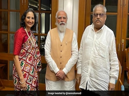 PM Modi ने दिग्गज स्टॉक निवेशक राकेश झुनझुनवाला से की मुलाकात, बोले- 'वन एंड ओनली' PM Modi ने दिग्गज स्टॉक निवेशक राकेश झुनझुनवाला से की मुलाकात, बोले- 'वन एंड ओनली'