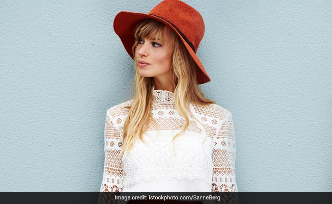 Amazon Festival Sale 2021: बोल्ड और अट्रैक्टिव लुक के लिए इस सेल पर मार लें नजर