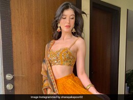 Shanaya Kapoor Satiates Her Sweet Tooth Cravings With This Yummy Indulgence