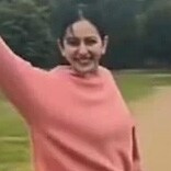 拉库尔·普里特·辛格在庆祝世界粮食日时品尝了这顿美味的饭菜