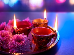 Navratri 2021: नवरात्र में क्यों जलाते हैं अखंड ज्योति, जानिये मंत्र व शुभ मुहूर्त Navratri 2021: नवरात्र में क्यों जलाते हैं अखंड ज्योति, जानिये मंत्र व शुभ मुहूर्त