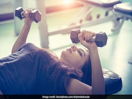 Armpit Fat को कम करने के लिए रोजाना की जा सकती हैं ये 3 एक्सरसाइज, सुडौल और मजबूत बनेंगे हाथ Armpit Fat को कम करने के लिए रोजाना की जा सकती हैं ये 3 एक्सरसाइज, सुडौल और मजबूत बनेंगे हाथ