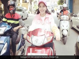 Dhinchak Pooja ने रिलीज किया ‘दिलों का शूटर...’ का नया वर्जन, लोग बोले- जबरदस्ती क्यों बनाती हो गाना ? Dhinchak Pooja ने रिलीज किया ‘दिलों का शूटर...’ का नया वर्जन, लोग बोले- जबरदस्ती क्यों बनाती हो गाना ?