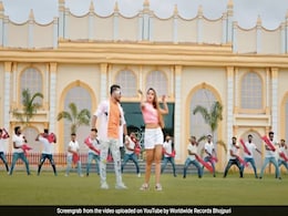 Bhojpuri Gana: गोलू गोल्ड और नीलम गिरी का भोजपुरी गाना 'दिल हs की नौकरी सरकार के' हुआ वायरल Bhojpuri Gana: गोलू गोल्ड और नीलम गिरी का भोजपुरी गाना 'दिल हs की नौकरी सरकार के' हुआ वायरल