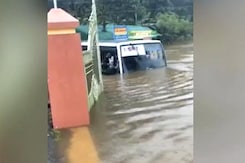 Dramatic Videos Show Kerala Rain Nightmare As Floods Take Cars, Bus Dramatic Videos Show Kerala Rain Nightmare As Floods Take Cars, Bus