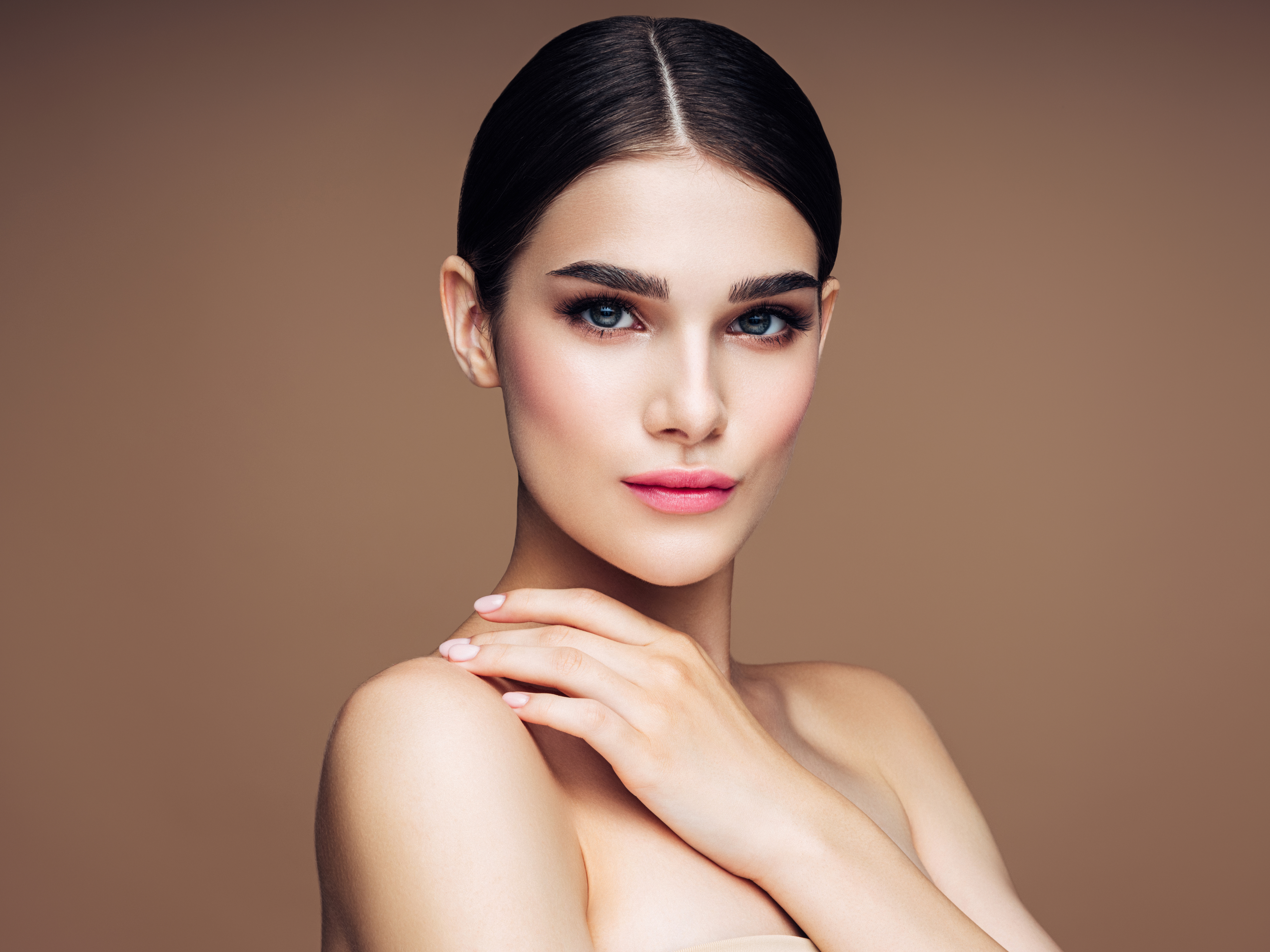 त्योहारों के इस मौसम में करवाएं वाइन फेशियल, चेहरे पर आएगा इंस्टेंट ग्लो, ये मिलेंगे फायदे