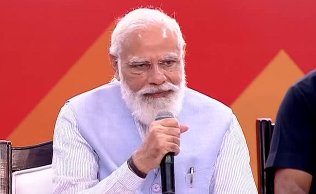 80% Houses Under Central Housing Scheme Owned By Women: PM