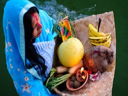 Chhath Puja 2021: छठ पूजा कब है? जानें तिथि, पूजन सामग्री, कथा और ठेकुआ रेसिपी Chhath Puja 2021: छठ पूजा कब है? जानें तिथि, पूजन सामग्री, कथा और ठेकुआ रेसिपी