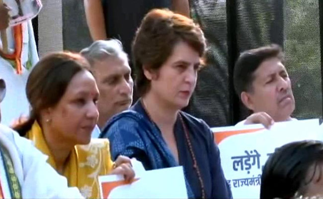 Priyanka Gandhi's <i>Maun Vrat</i> For Minister's Removal Over Farmers' Killing