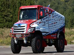 Hino Dakar Truck Is A 1,050 bhp Monster Hino Dakar Truck Is A 1,050 bhp Monster