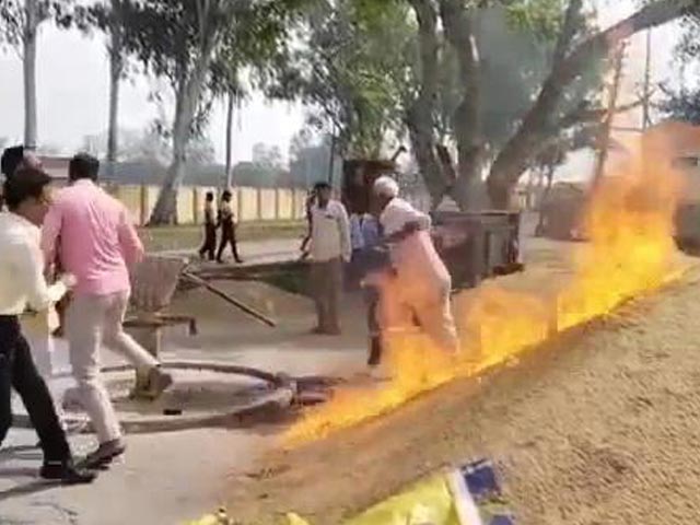 Unable To Sell Produce, Farmer Burns Paddy Crop In UP's Lakhimpur Kheri